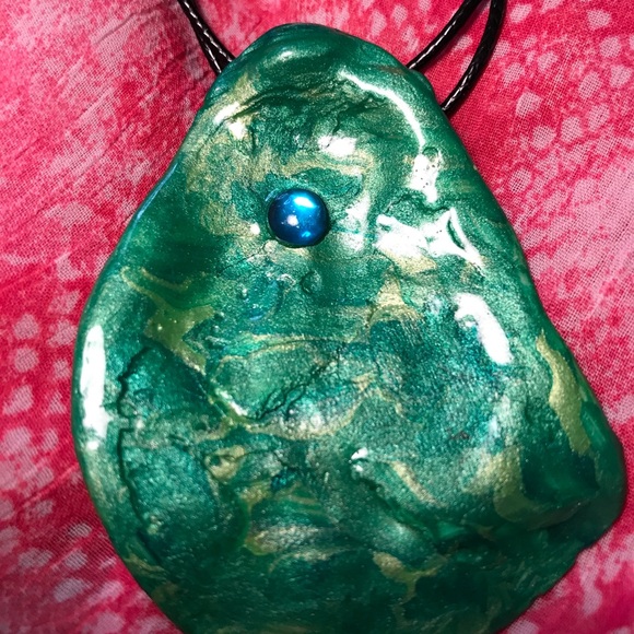 Seashell Handmade Necklace - Picture 13 of 16